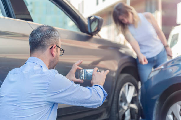 Professional Full Coverage Car Insurance technician working in St. Marys, WV